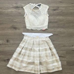 Two piece dress brand: love reign size 3